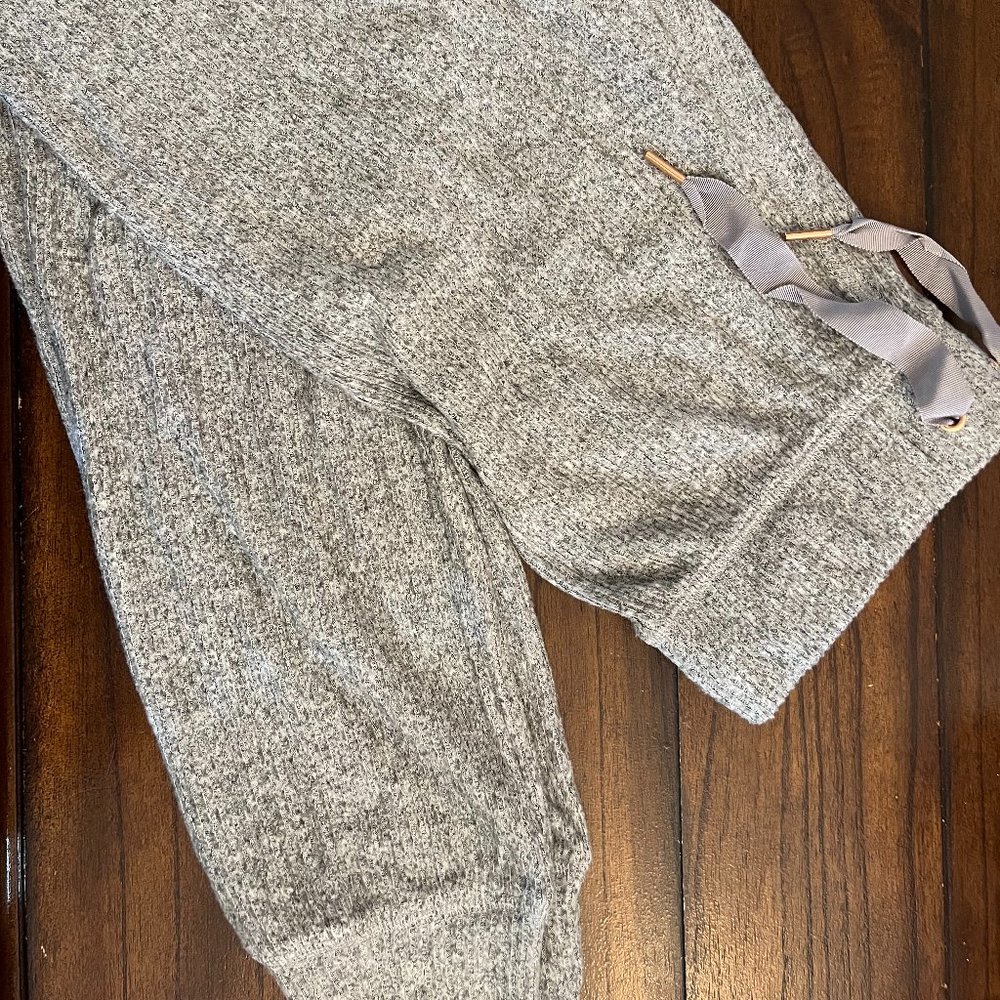 Lauren Conrad gray lounge pants